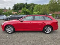 Gebraucht Audi A4 190 PS (139 kW) 2019 Rot Kombi