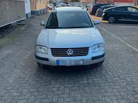 Usata VW Passat 131 CV (96 kW) 2004 Argento Station wagon