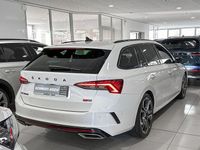 Second-hand Skoda Octavia RS 200 CP (147 kW) 2022 Alb Break