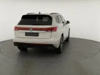 Gebraucht VW Touareg R-line 286 PS (210 kW) 2024 Sechura beige metallic SUV