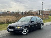 Gebraucht BMW 316 116 PS (85 kW) 2001 Schwarz Kleinwagen