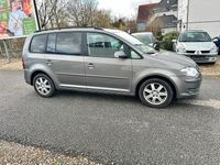 Gebraucht VW Touran 105 PS (77 kW) 2007 Grau Van / Kleinbus