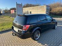 Gebraucht Opel Astra 116 PS (85 kW) 2008 Schwarz Kombi