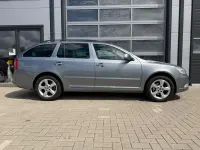 Gebraucht Skoda Octavia 140 PS (102 kW) 2013 Grau Kombi