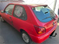 Używany Ford Fiesta 60 KM (44 kW) 1998 Czerwony Hatchback
