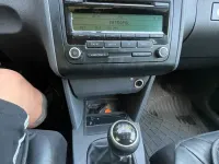 Gebraucht VW Touran 105 PS (77 kW) 2011 Schwarz Van / Kleinbus