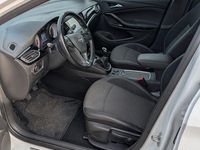 Gebraucht Opel Astra Innovation 150 PS (110 kW) 2016 Weiß Limousine