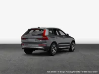 Gebraucht Volvo XC60 Core 197 PS (144 kW) 2024 Platinum grey / metallic SUV