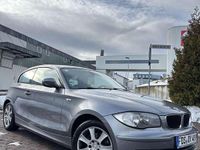 Gebraucht BMW 116 122 PS (89 kW) 2009 Grau Kleinwagen