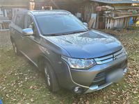 Gebraucht Mitsubishi Outlander 110 PS (80 kW) 2014 Grau SUV