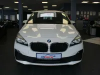 Gebraucht BMW 218 Gran Tourer Advantage 150 PS (110 kW) 2020 Weiß Van / Kleinbus