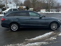 Gebraucht Mercedes C180 Edition 116 PS (85 kW) 2016 Blau Kombi
