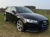 Gebraucht Audi A3 Attraction 110 PS (80 kW) 2016 Schwarz Limousine