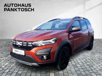 Gebraucht Dacia Jogger Extreme 110 PS (80 kW) 2025 Braun Van / Kleinbus