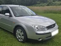 Gebraucht Ford Mondeo 101 PS (74 kW) 2003 Silber Limousine