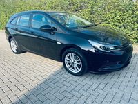Gebraucht Opel Astra 95 PS (69 kW) 2017 Schwarz Limousine