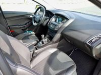 Gebraucht Ford Focus Titanium 125 PS (91 kW) 2018 Silber Kombi