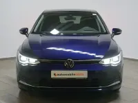 Używany VW Golf VIII Active 150 KM (110 kW) 2022 Niebieski Sedan/Limuzyna