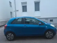 Gebraucht Toyota Yaris 69 PS (50 kW) 2006 Blau Kleinwagen