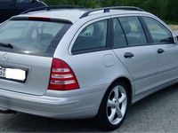 gebraucht Mercedes 220 T CDI Automatik Classic DPF