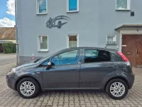 Gebraucht Fiat Punto Lounge 69 PS (50 kW) 2016 Schwarz Kleinwagen