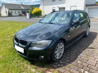 Gebraucht BMW 318 2011 Schwarz Kombi