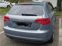 Gebraucht Audi A3 Sportback 105 PS (77 kW) 2010 Blau Kleinwagen