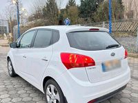 Gebraucht Kia Venga 122 PS (89 kW) 2010 Weiß Kleinwagen