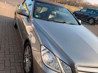 Gebraucht Mercedes E220 170 PS (125 kW) 2011 Grau Cabrio