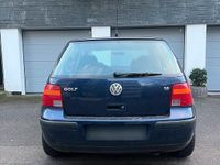 Gebraucht VW Golf IV 100 PS (73 kW) 2002 Blau Kleinwagen