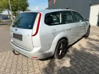 Gebraucht Ford Focus 110 PS (80 kW) 2008 Grau Kombi