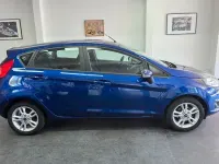 Gebraucht Ford Fiesta Titanium 101 PS (74 kW) 2015 Blau Kleinwagen
