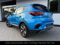 Gebraucht MG ZS Luxury 130 kW (177 PS) 2022 Blau Limousine