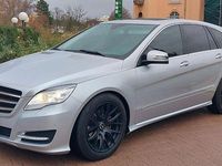 Gebraucht Mercedes R320 230 PS (169 kW) 2011 Silber Van / Kleinbus