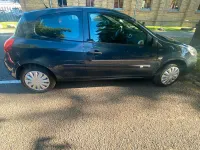 Gebraucht Renault Clio 50 PS (36 kW) 2012 Blau Kleinwagen