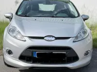 Usata Ford Fiesta 60 CV (44 kW) 2009 Argento Utilitaria
