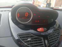 Gebraucht Renault Twingo Liberty 75 PS (55 kW) 2012 Kleinwagen