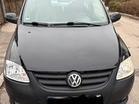 Gebraucht VW Fox 60 PS (44 kW) 2010 Schwarz Kleinwagen
