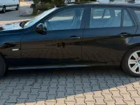 Używany BMW 318 143 KM (105 kW) 2009 Czarny Kombi