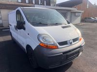 Gebraucht Renault Trafic 101 PS (74 kW) 2006 Weiß Van / Kleinbus