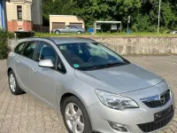Gebraucht Opel Astra 179 PS (131 kW) 2010 Silber Kombi