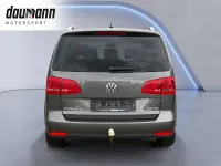 Gebraucht VW Touran Life 140 PS (102 kW) 2013 Grau Van / Kleinbus