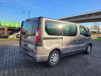 Gebraucht Opel Vivaro 121 PS (88 kW) 2019 Grau Van / Kleinbus