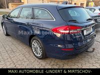 Gebraucht Ford Mondeo Titanium 150 PS (110 kW) 2022 Blau Kombi
