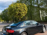 Gebraucht Audi A4 Comfort 120 PS (88 kW) 2010 Schwarz Limousine