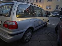 Gebraucht Ford Galaxy Ambiente 116 PS (85 kW) 2001 Grau Van / Kleinbus