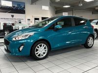 Gebraucht Ford Fiesta Cool & Connect 101 PS (74 kW) 2018 Blau Limousine