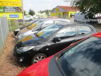 Gebraucht Mazda 2 84 PS (61 kW) 2011 Schwarz Kleinwagen