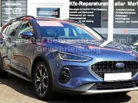 Gebraucht Ford Focus Active 155 PS (114 kW) 2022 Blau Kombi