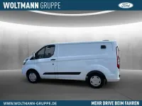 Gebraucht Ford Transit Trend 131 PS (96 kW) 2022 Frostweiß Van / Kleinbus